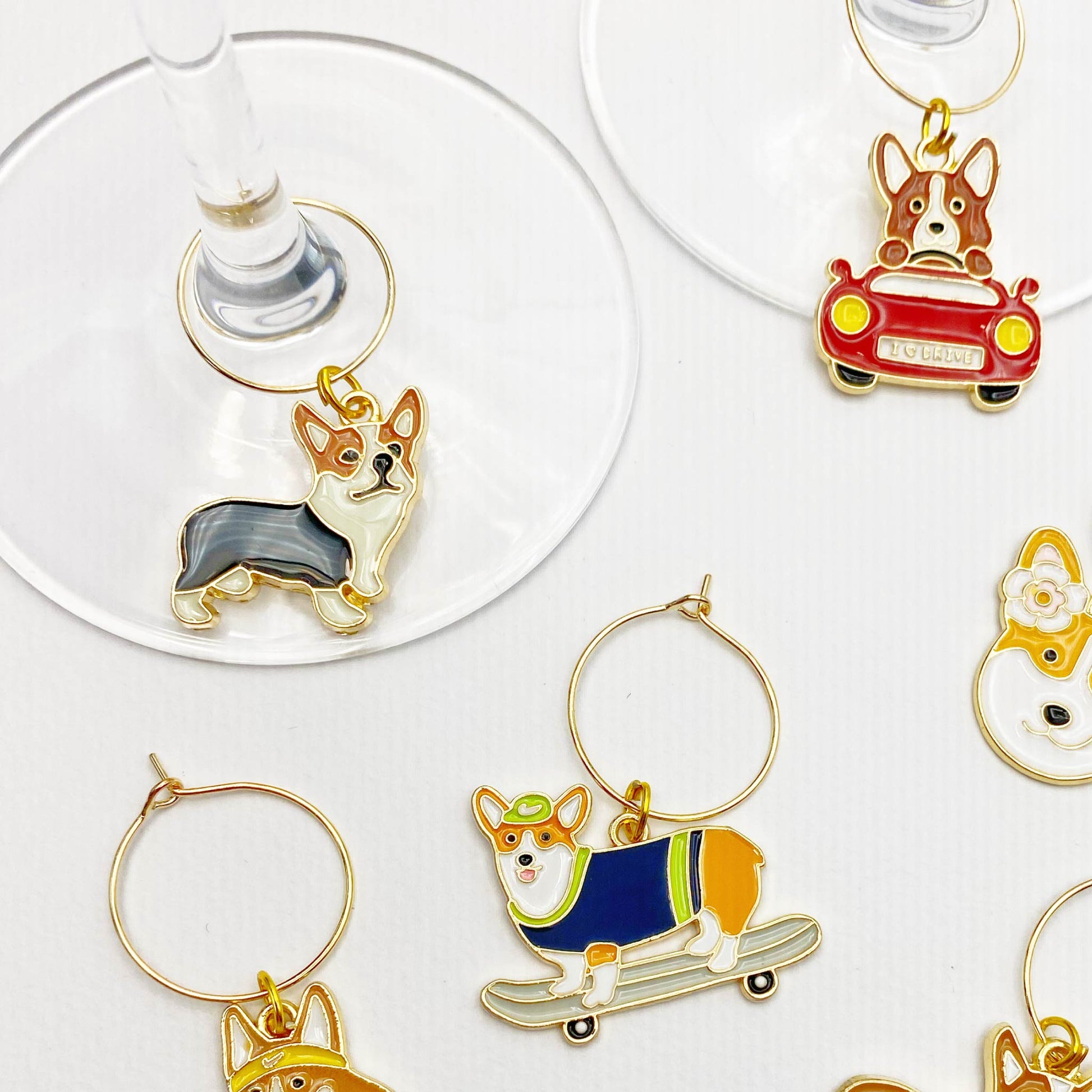 Corgi Wine Charms Set of 6 – Fun drink markers featuring playful corgi designs, perfect for wine lovers and dog enthusiasts.
